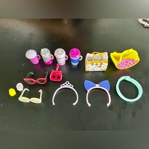 Random L.O.L Surprise Doll Accessories